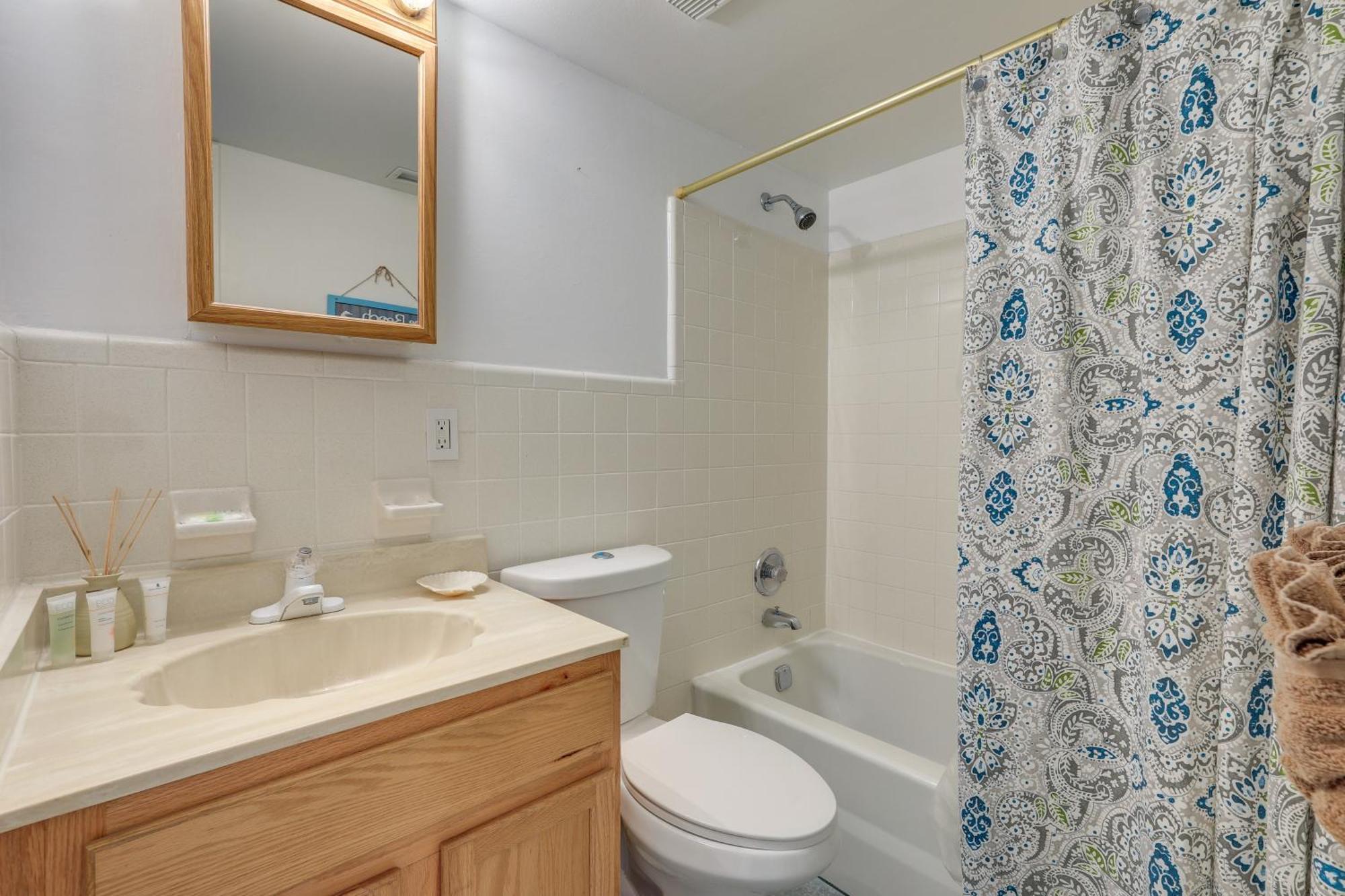 Central Cocoa Beach Condo With View, Steps To Beach! Dış mekan fotoğraf