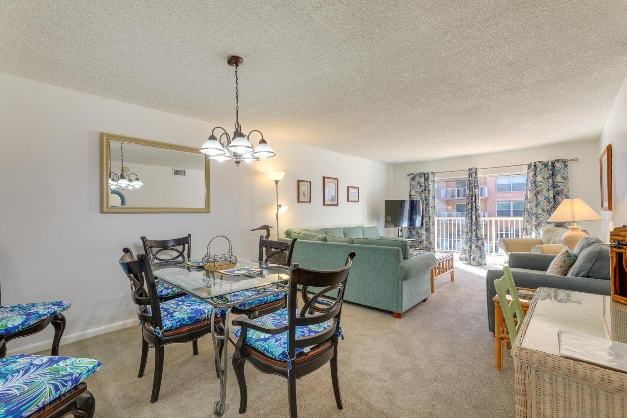 Central Cocoa Beach Condo With View, Steps To Beach! Dış mekan fotoğraf