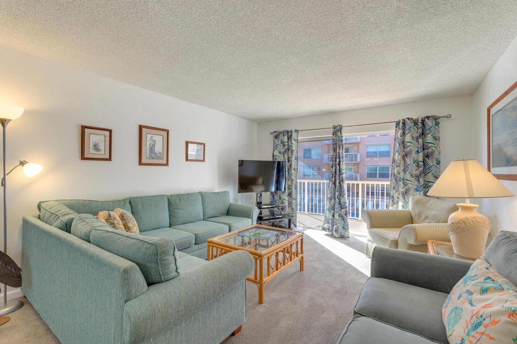 Central Cocoa Beach Condo With View, Steps To Beach! Dış mekan fotoğraf